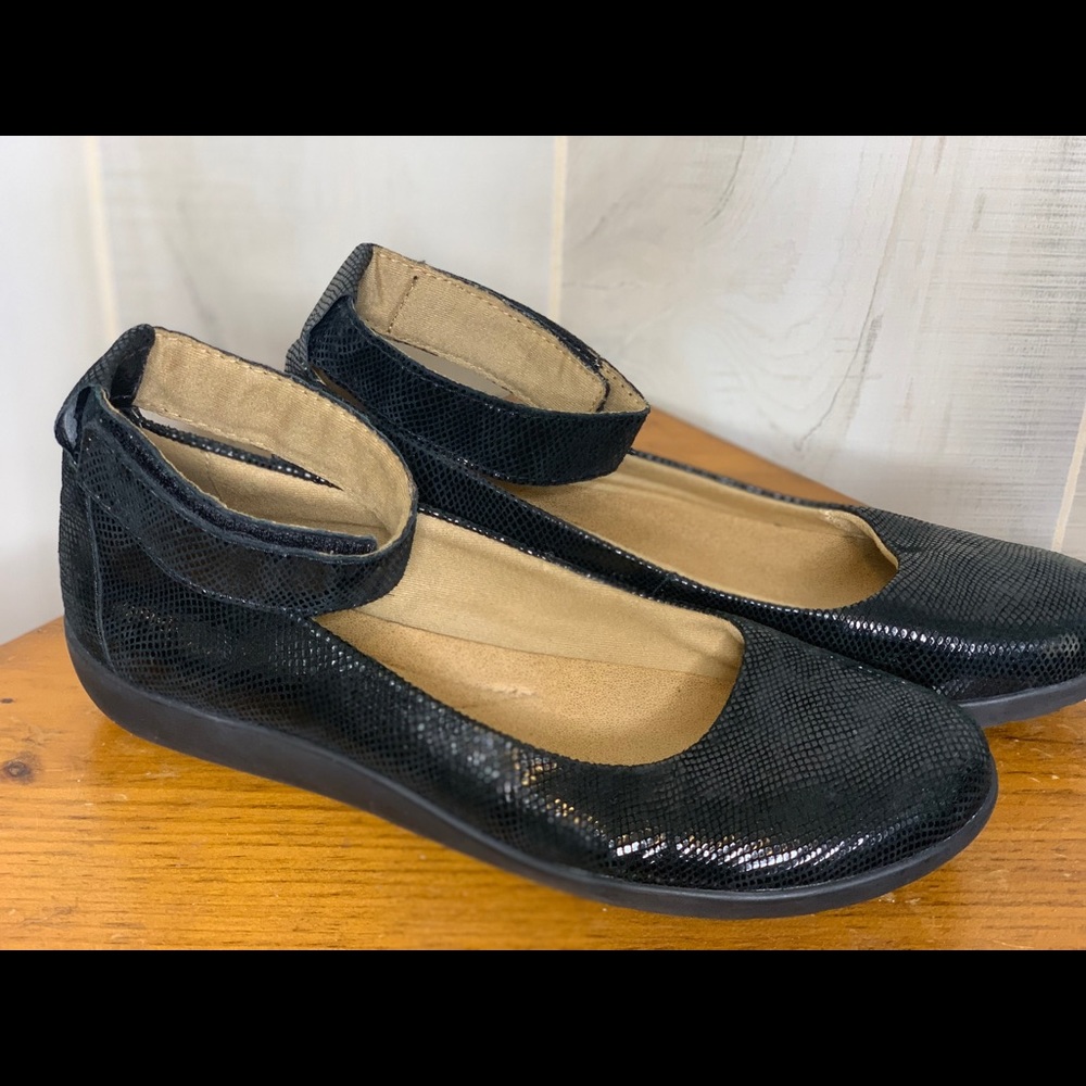 CLARKS
